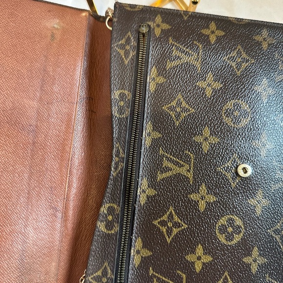 Louis Vuitton Monogram Lava Clutch Bag 🤎Preloved. Zipper pull missing - Picture 3 of 9
